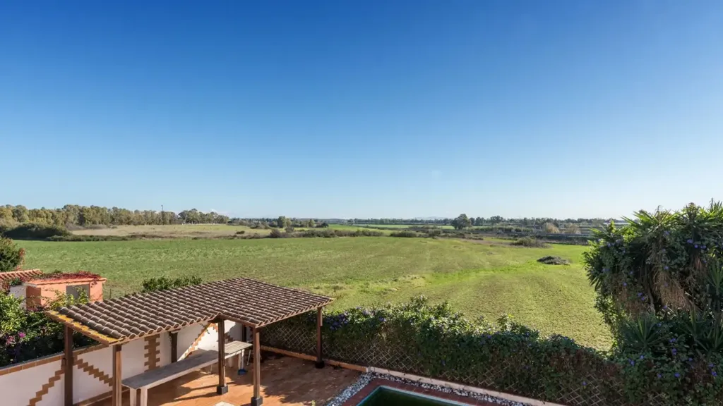 Bassein - Villa with Garden in Ladispoli