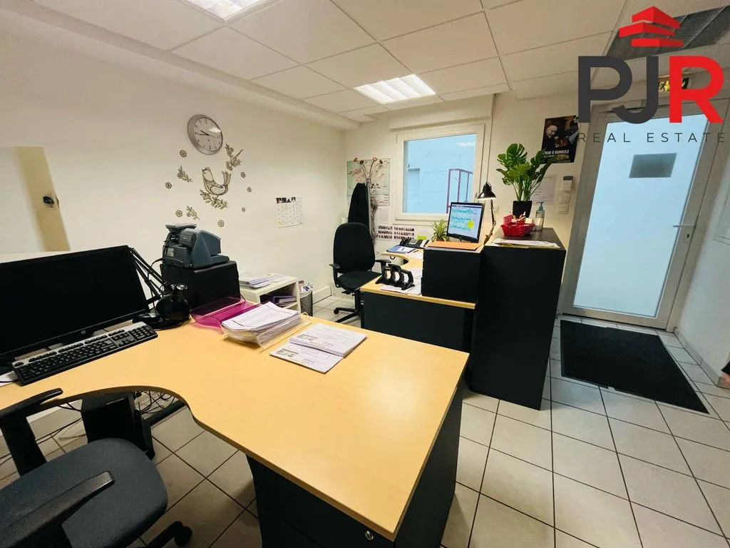 Bureau - Local Professionnel avec Terrasses à Essey-lès-Nancy