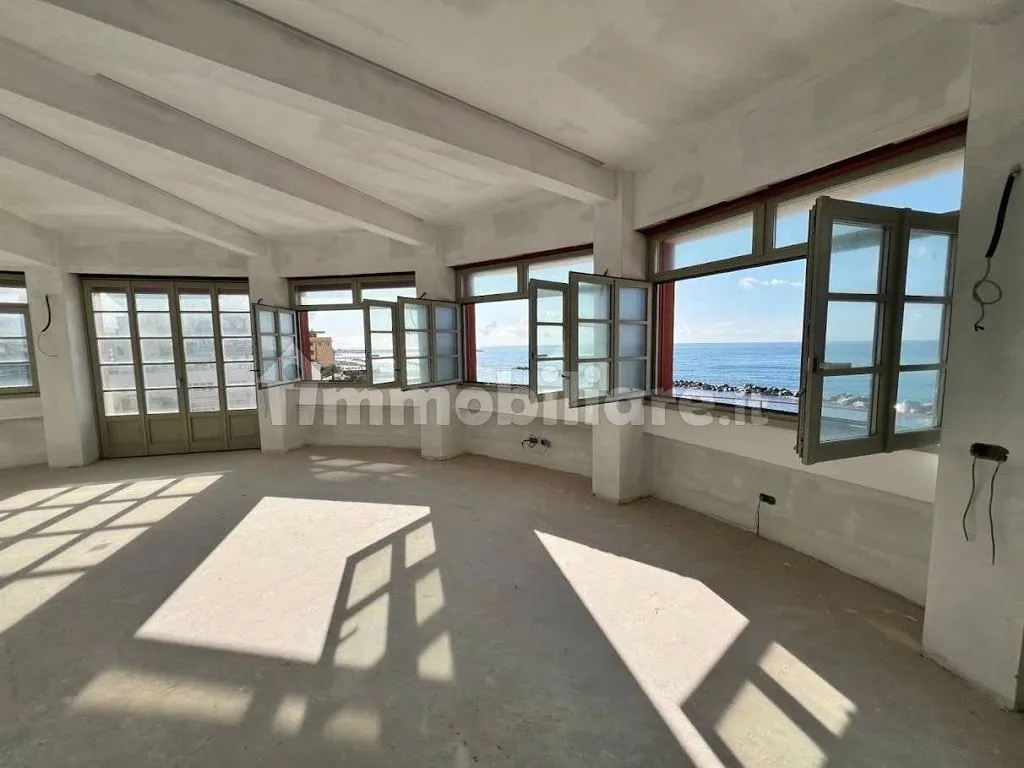 Séjour - Luxury Apartment with Sea View in Chiavari