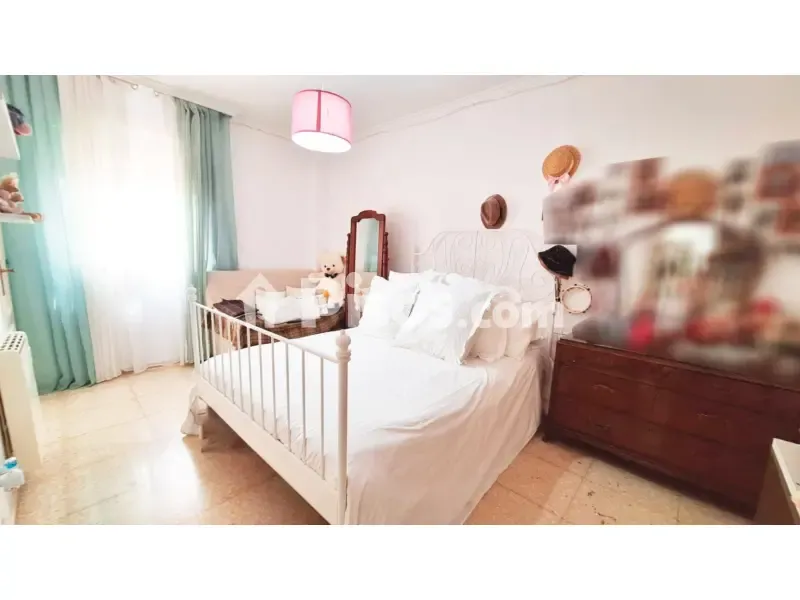 Chambres - Ground Floor Flat with Patio in City Centre