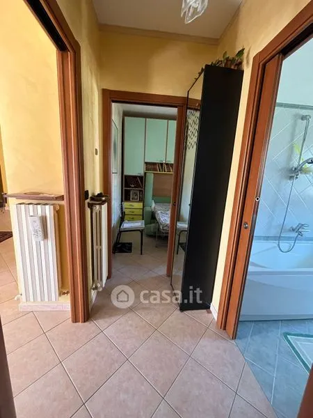 Vannitoad - Rearranged Apartment with Balcony in Tito