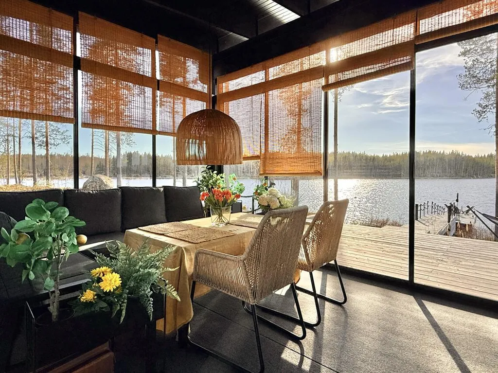 Terrazza - Architectural Villa with Saimaa View in Puumala