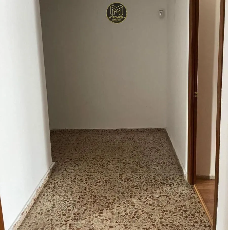 Entrée - Spacious Flat with Balcony in Torredonjimeno Centre