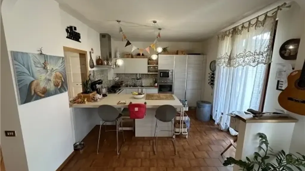Cucina - Rustic Villa with Private Garden in Lastra a Signa