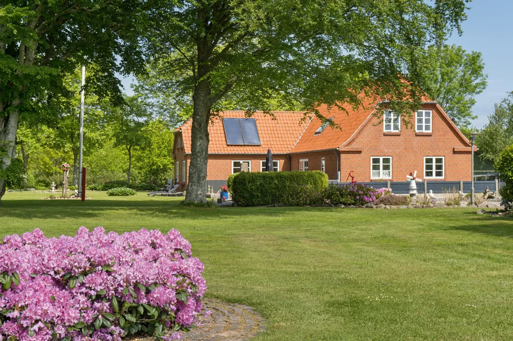 Jardin - Modernised Villa with Forest View in West Jutland