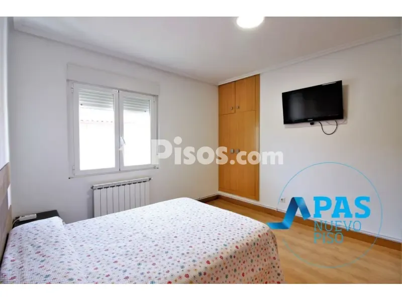 Bedrooms - Central Flat with South-Facing Balcony in Santander