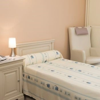 Magamistoad - 1-Bedroom Apartment in EHPAD, Royat