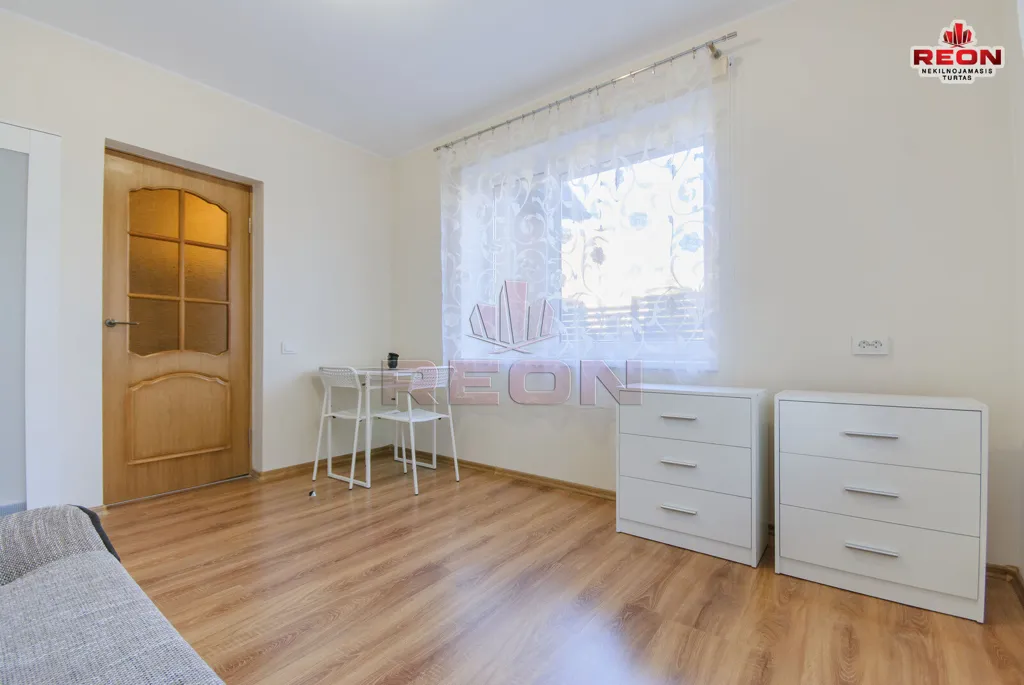 Magamistoad - One-Bedroom Flat with Balcony in Vilnius
