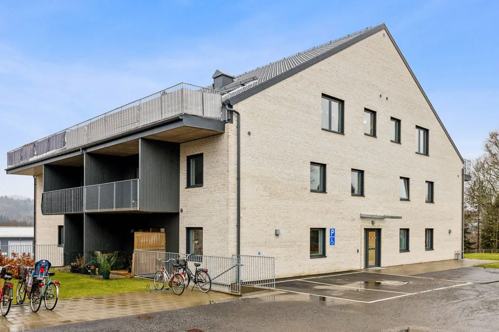 Välivaade - Penthouse Flat with South-West Balcony in Gavelläge