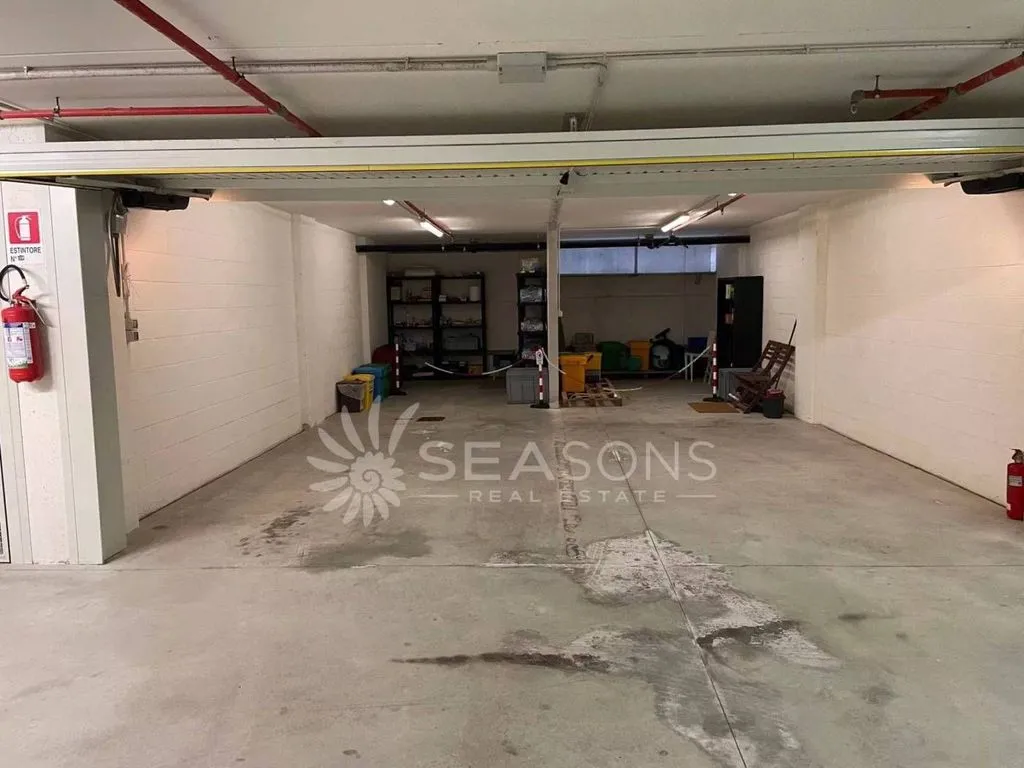 Garage - Luxury Studio with Sea View in Caorle