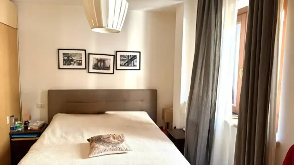Chambres - Rustic-Style Flat with Balcony in Guidonia