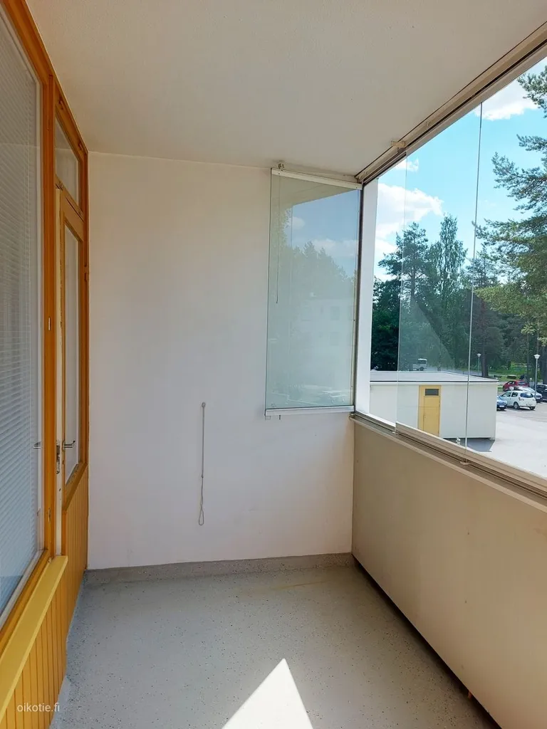 Balcon - Flat with Balcony in Kaukovainio, Oulu