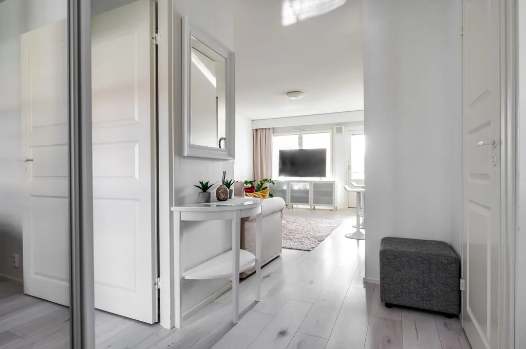 Entrée - Modernised Loft with Balcony in Kastelli
