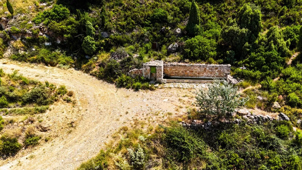 Õhuvaade - Eco-Resort Platform with DIC in Sierra Engarcerán
