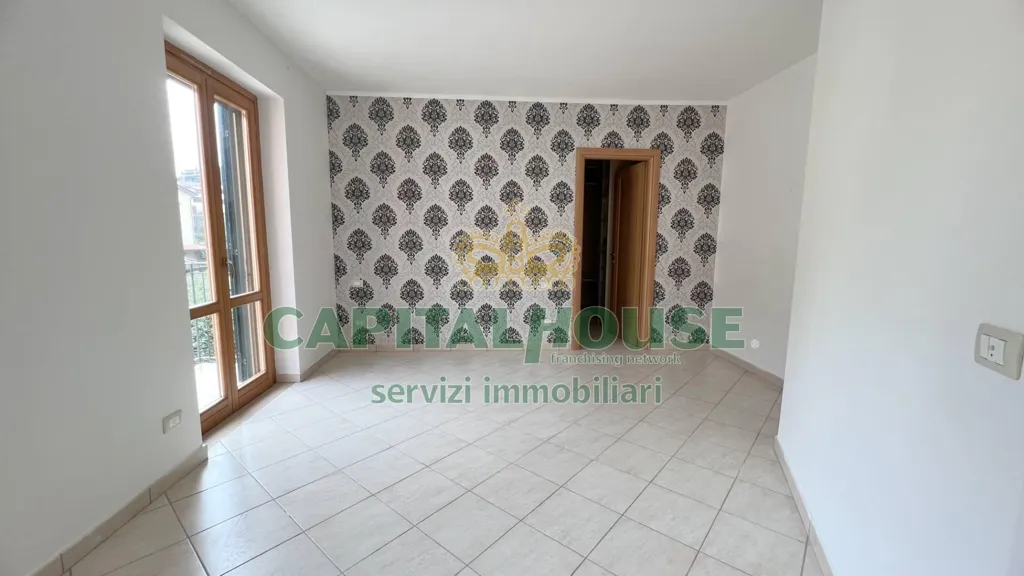 Entrée - Two-Level Apartment with Balcony in Monteforte Irpino