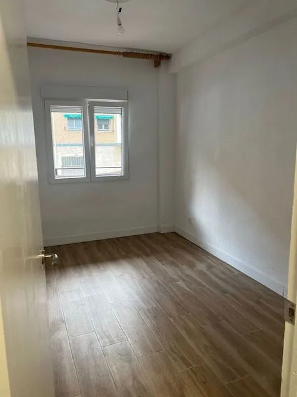 Toad - Modern Flat with Balcony in Toledo