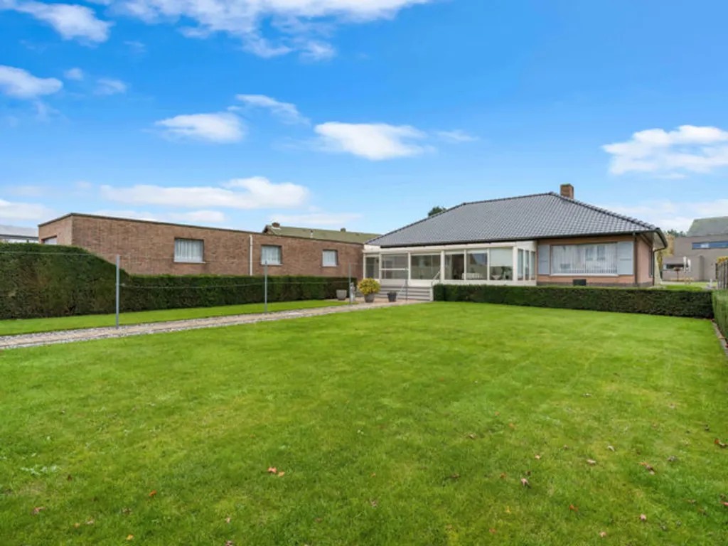 Jardin - Maison avec Terrasse et Garage à Dessel