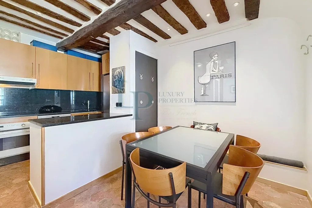 Appartement 2 pièces à Paris 4ème