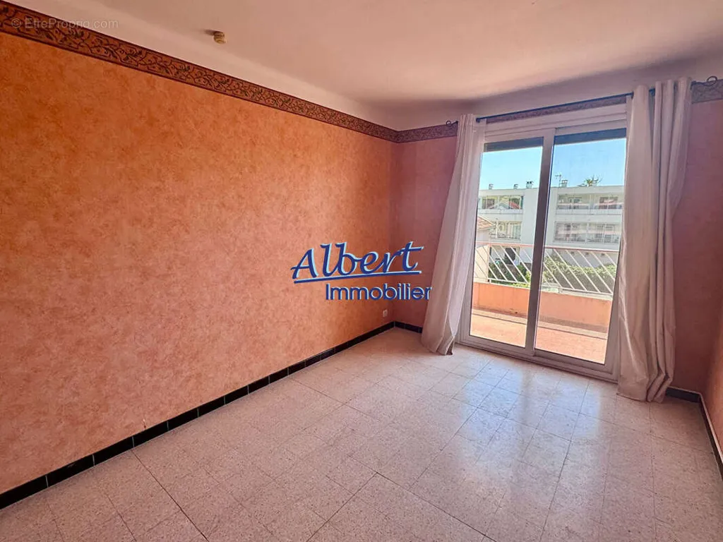 Pièces - Appartement T3 avec Terrasses aux Lônes