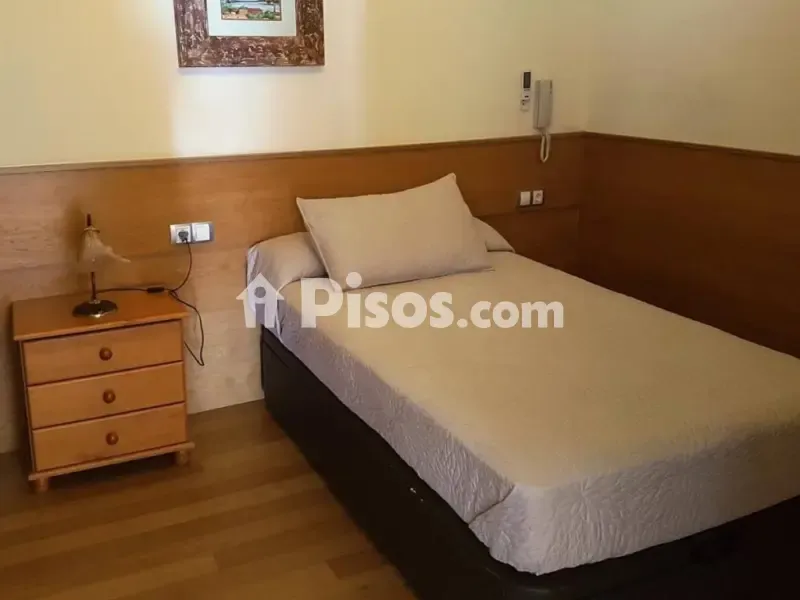 Chambres - Renovated Apartment with Garden Access in A Solva