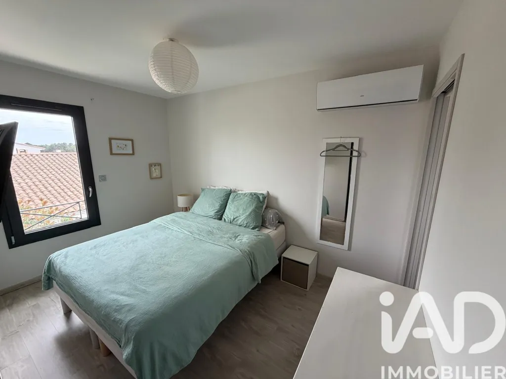 Bedrooms - Traditional House with Pool in Châteauneuf-de-Gadagne