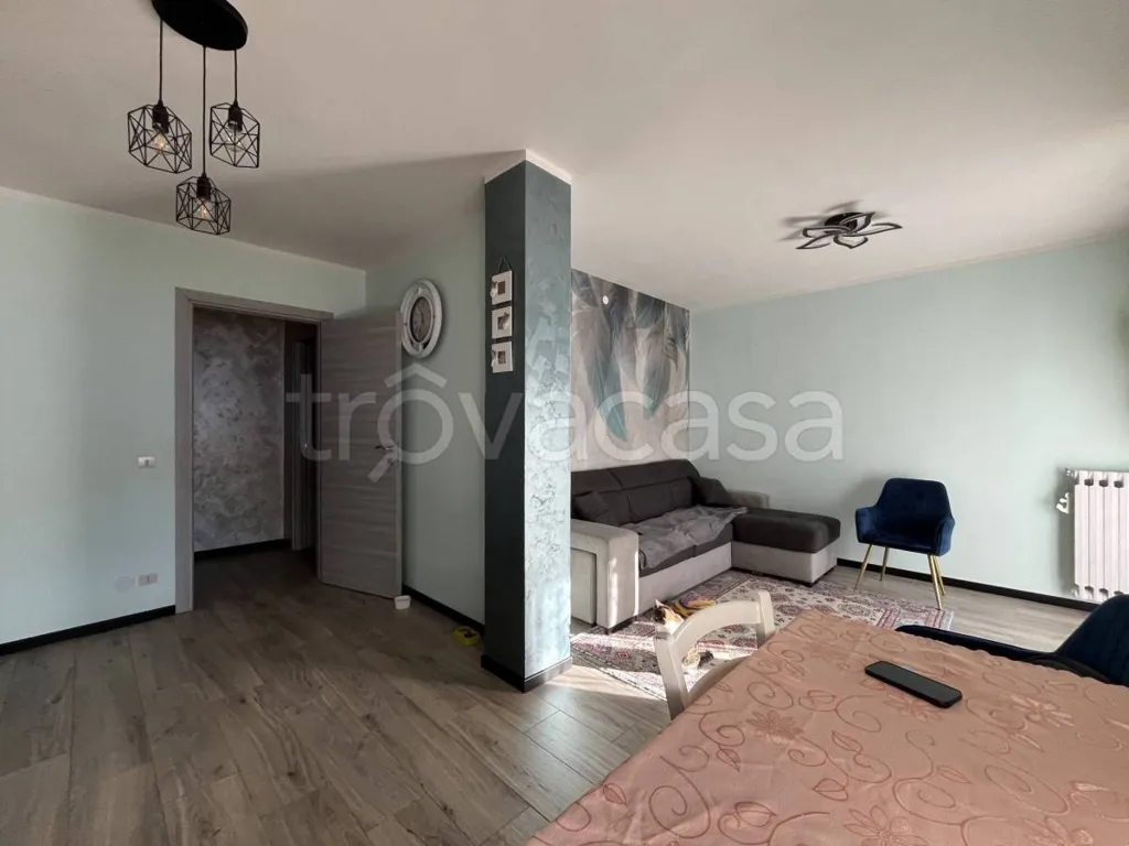 Soggiorno - Rustic Attico with Balcony in Chiusa di Pesio