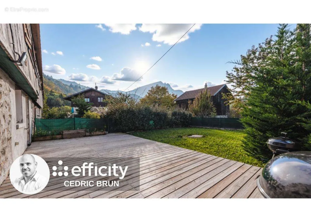 Aed - Chalet with Mountain View in Mont-Saxonnex