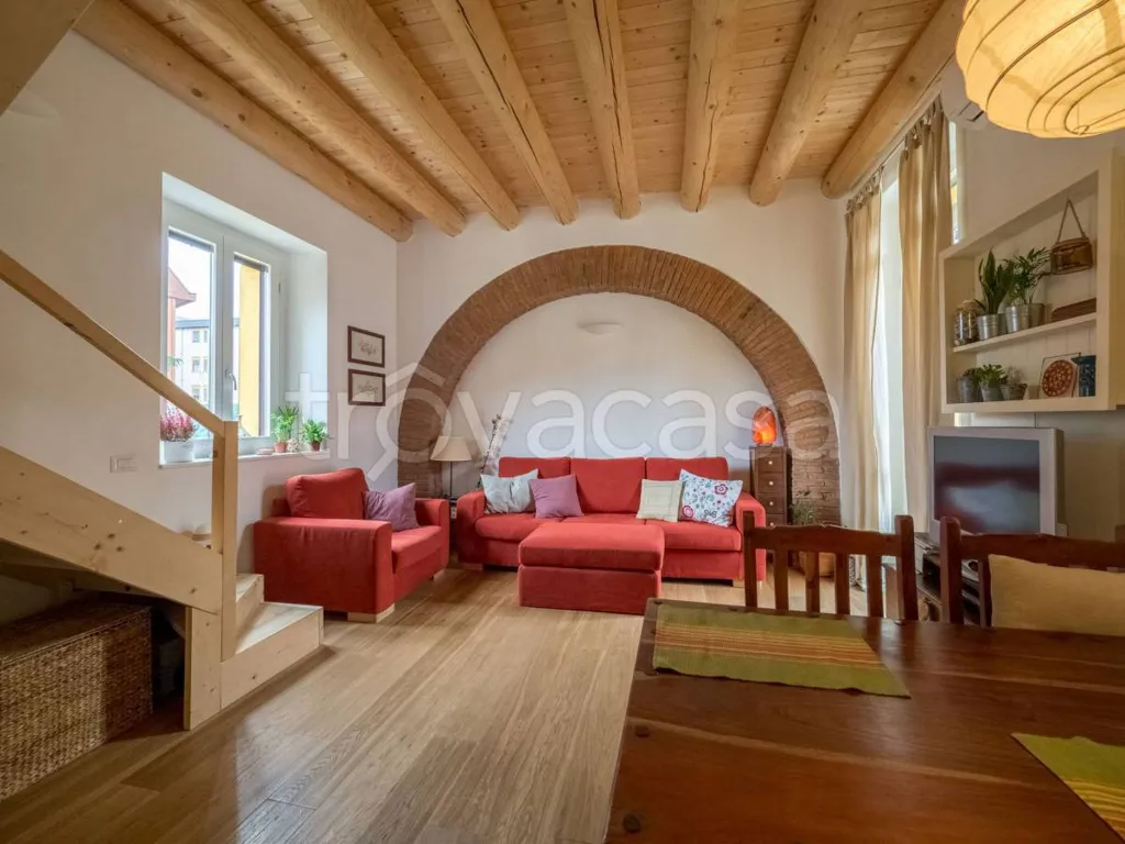 Living Room - Auctioned Apartment with Garden in Sant'Ippolito