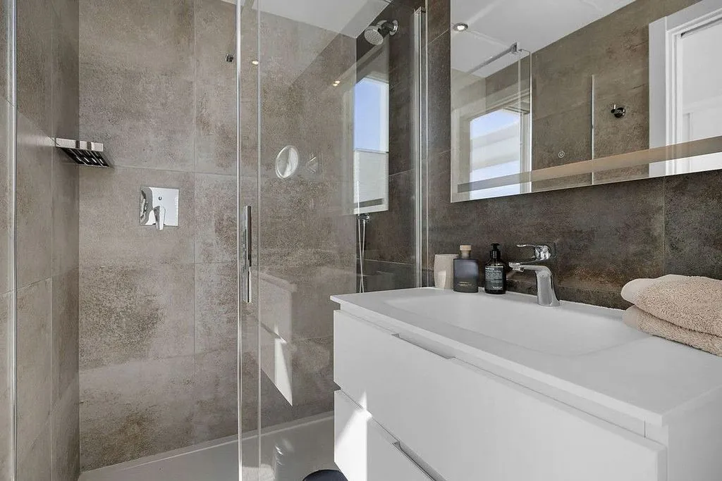 Salles de bain - Modern Villa with Pool in Buenavista