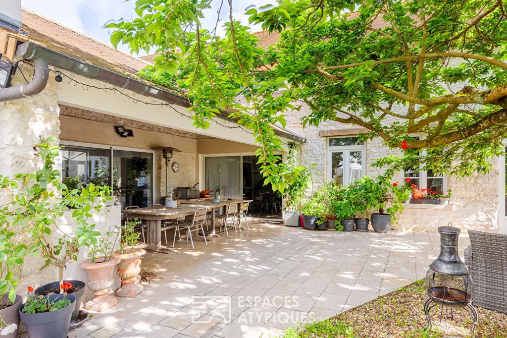 Terrace - Luxury Property with Pool near Normandy