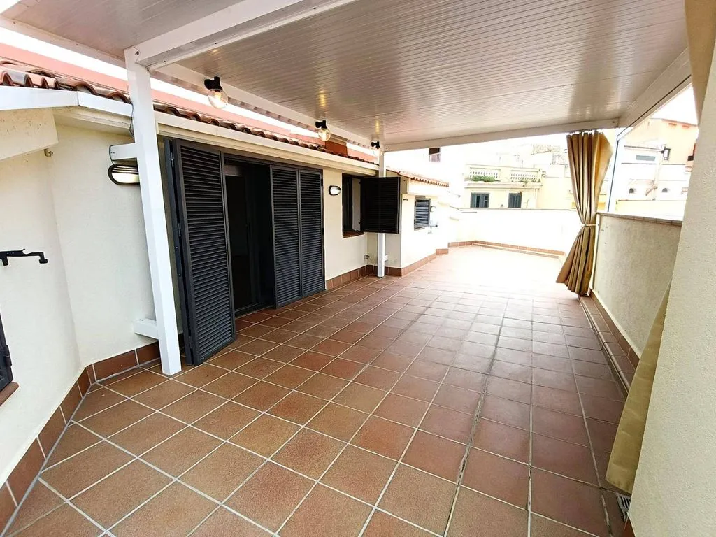 Terrace - Luxury Duplex Flat with Terrace in Arenys de Mar