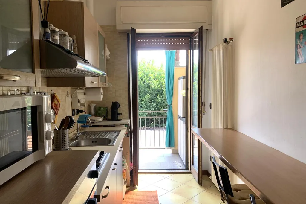 Kitchen - Duplex Apartment with Balcony in Monza