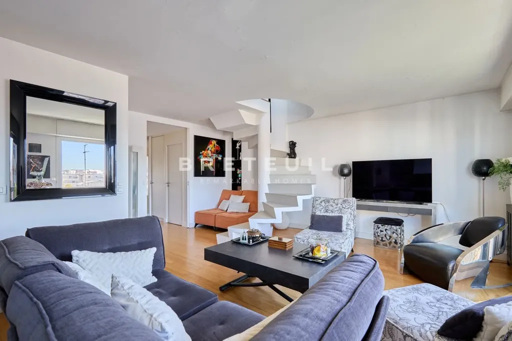 Elutuba - Duplex with Balcony in Javel