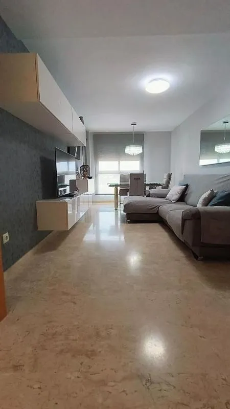 Séjour - Apartment with Balcony and Garage in Carcaixent