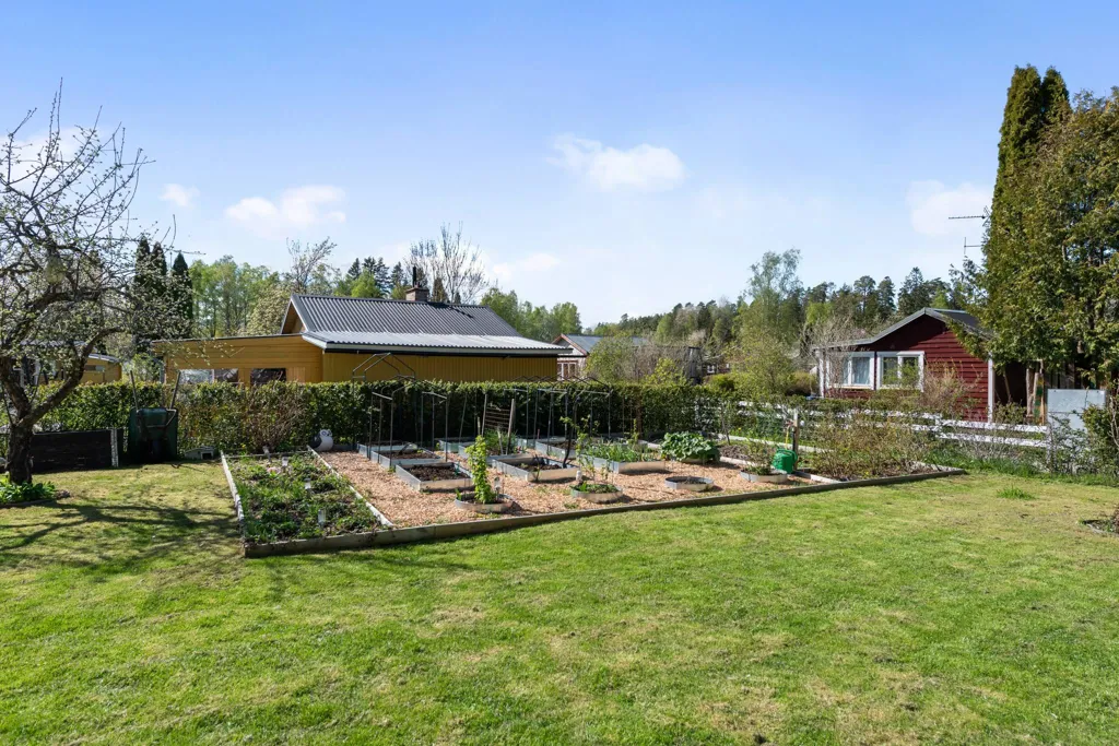 2-toaline maja asukohas Södertälje kommun