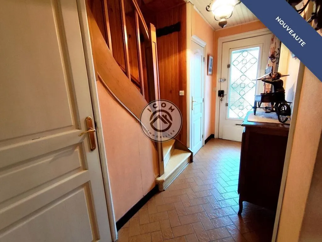 Entrée - Maison à Rénover avec Jardin à Thiant