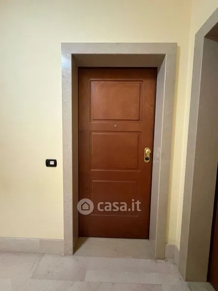 Entrée - Modern Apartment with Balcony in Potenza
