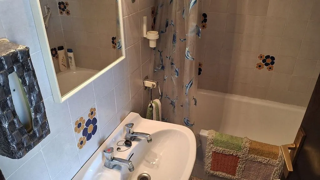 Bathrooms - Studio with Terrace in Coma-Ruga