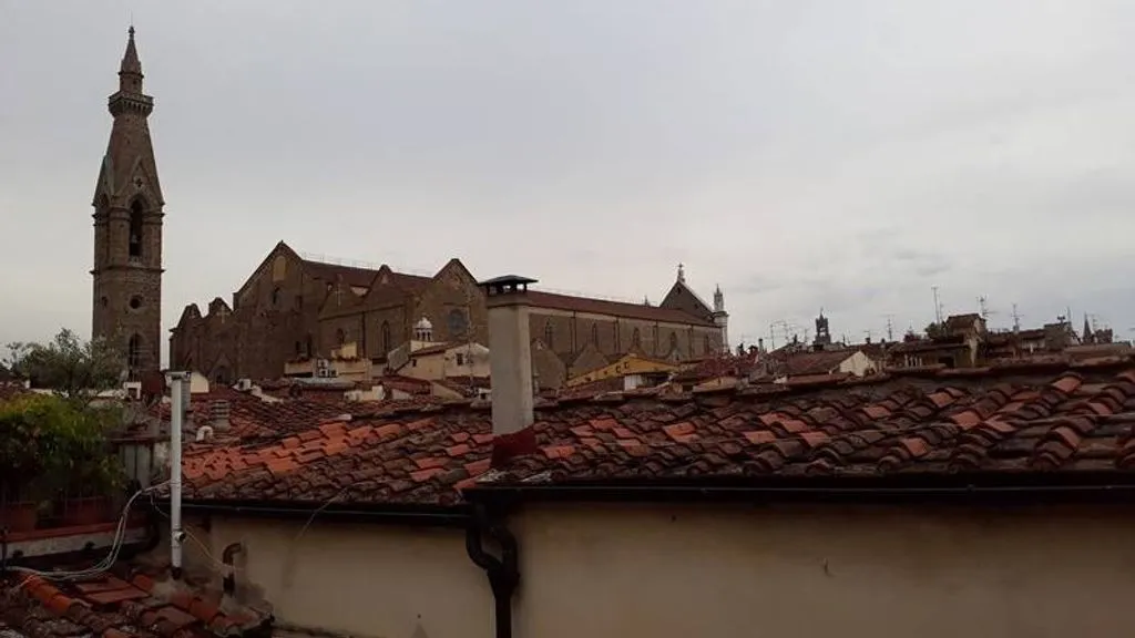 Terrass - Luxury Apartment with Historic Features in Florence