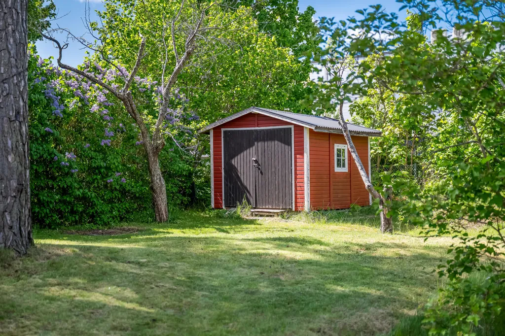 Jardin - Charming 1½-Floor House with Garden in Nynäshamn
