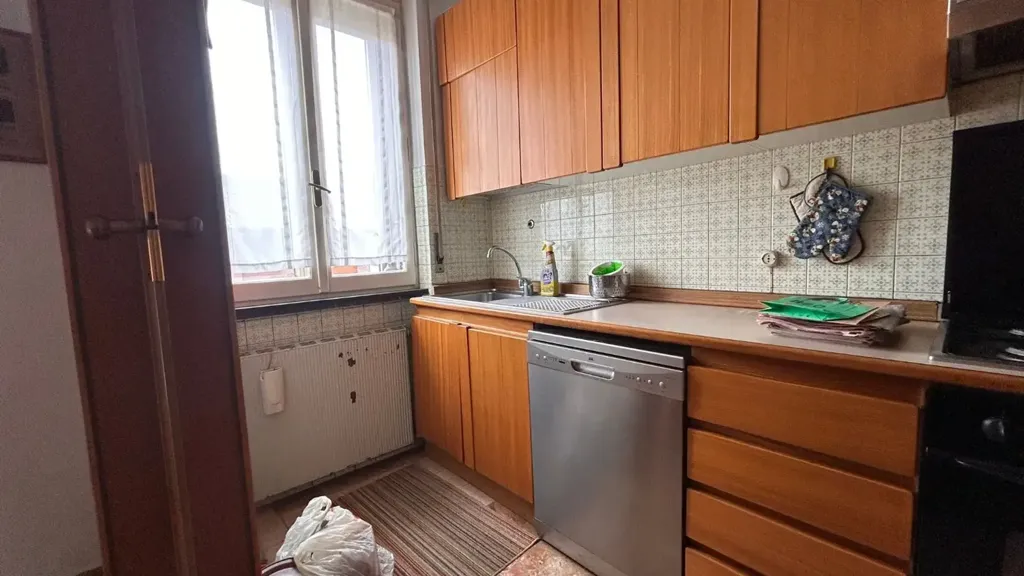 Cuisine - Apartment with Terrace in Piacenza