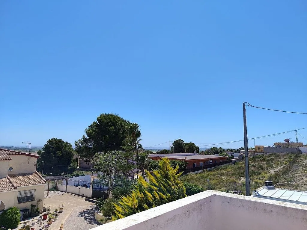 Rõdu - Three-Bedroom House with Pool in Jacarilla