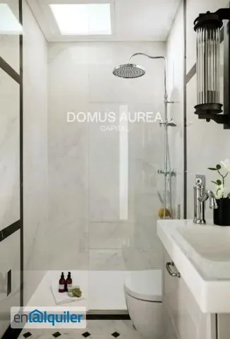 Salles de bain - Furnished Flat in Malasaña Centre