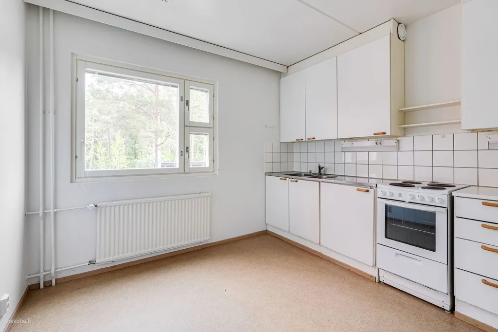 Köök - Duplex with Balcony in Lansa, Espoo