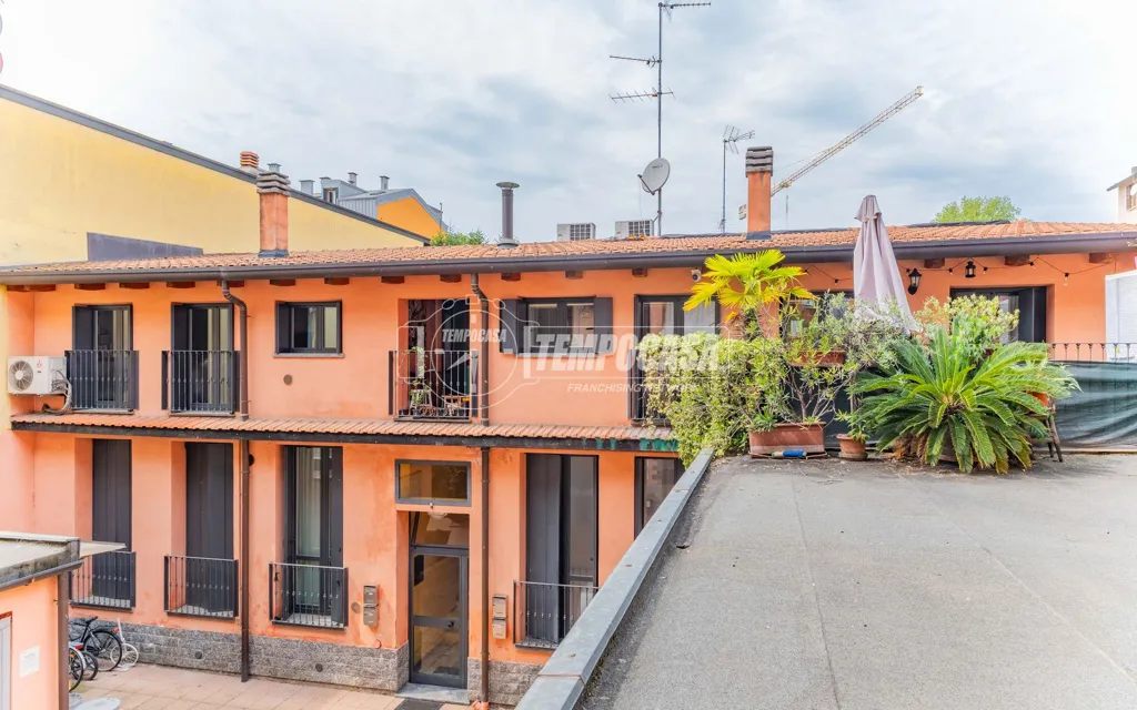 Terrass - Mansarded Flat with Terrace in Milan