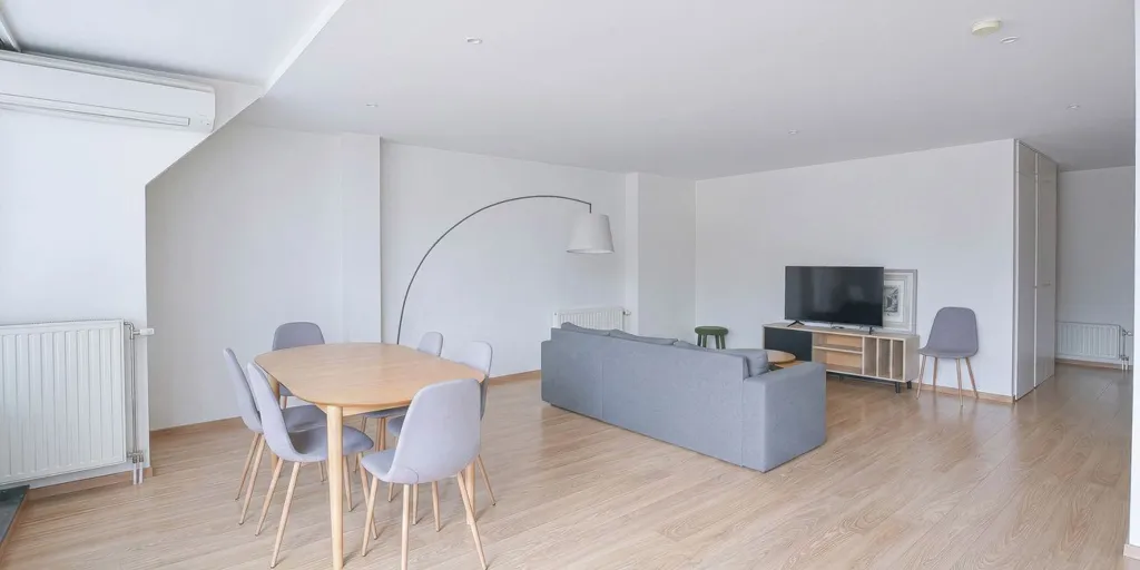 Soggiorno - Apartment with Terrace in Kraainem