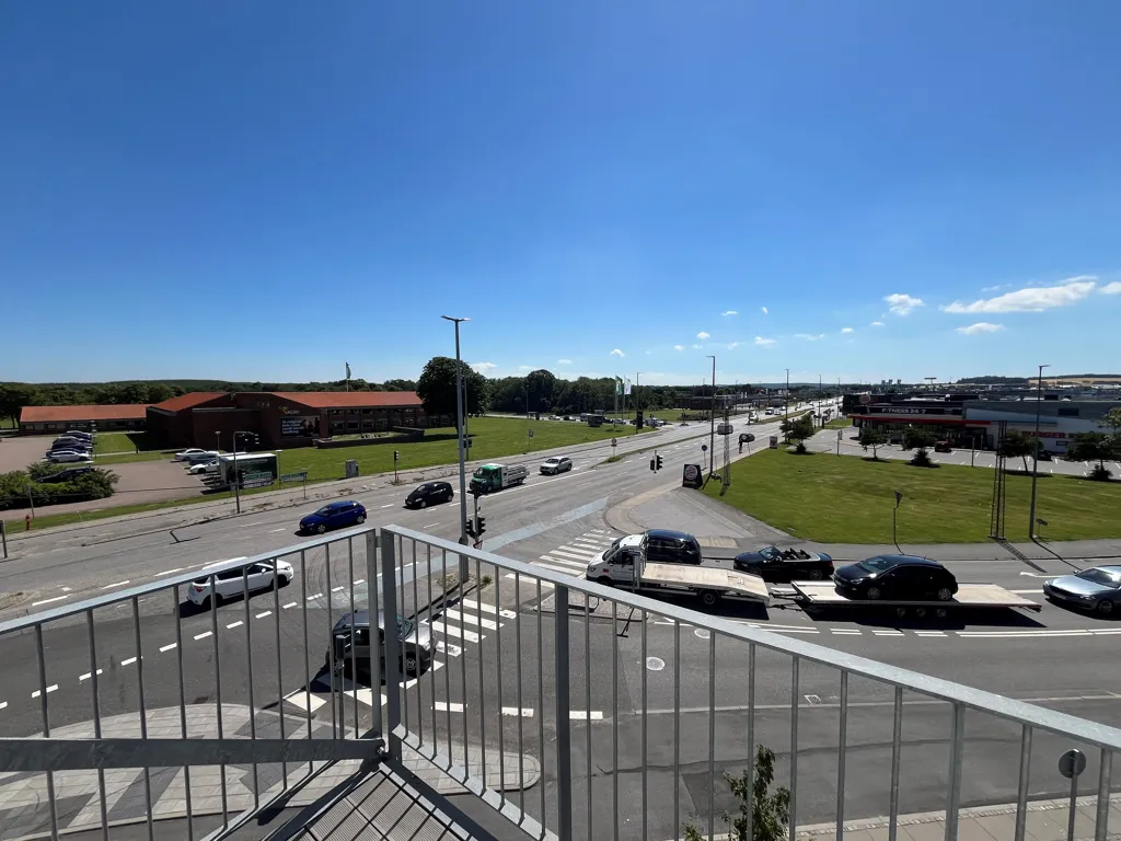 Balcon - Modern Apartment with Balcony in Skalborg, Aalborg