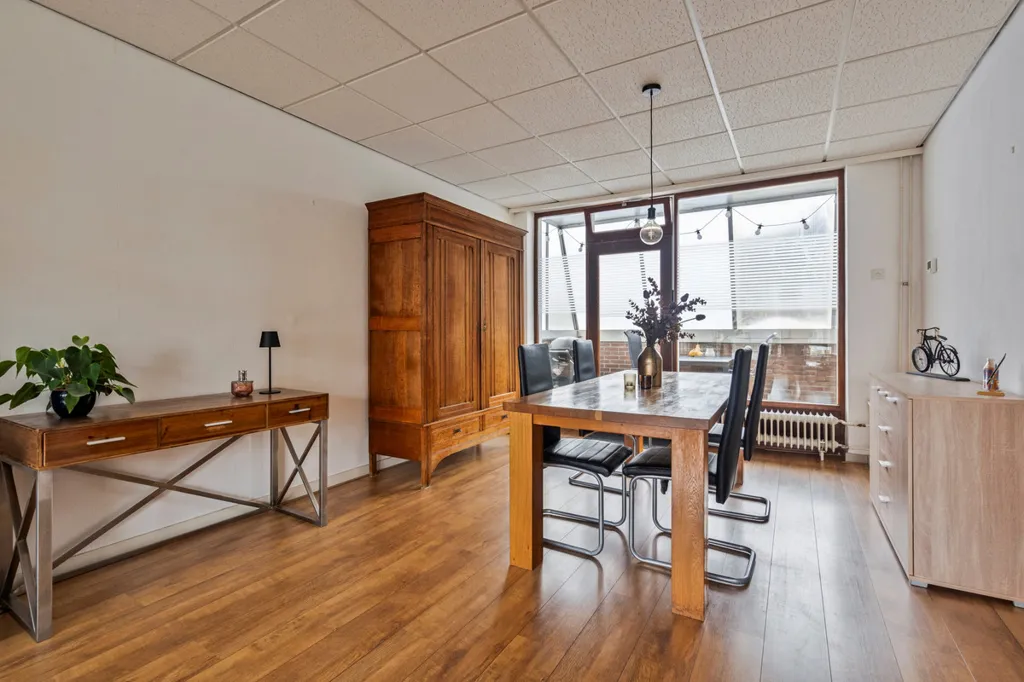 Salle à manger - Modern Apartment with Terrace in Hoensbroek Centre