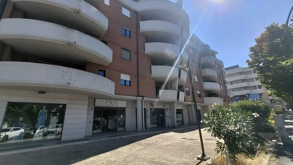 Extérieur - Ground Floor Office in Vasto, Via Giulio Cesare