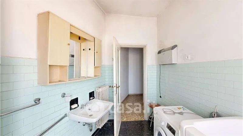 Bagni - Panoramic Apartment with Park View in Biassono